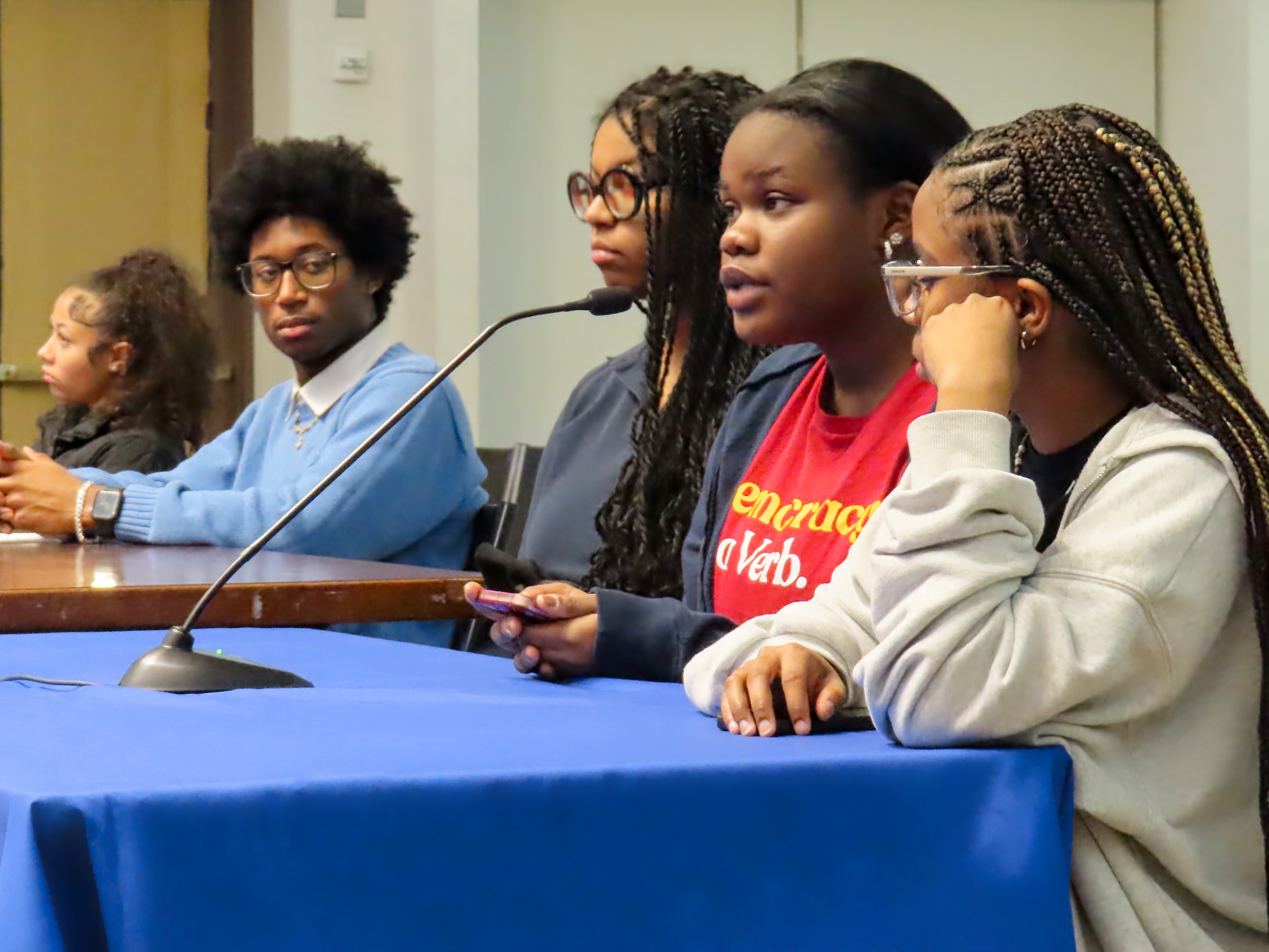 State Board Calls for Cellphone Restrictions, School HVAC Improvements and Legacy Admissions Ban